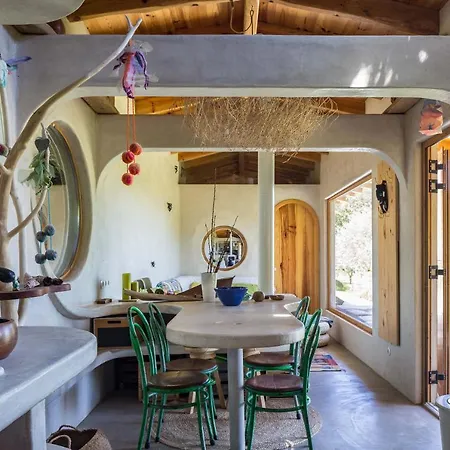 Magical, Award-winning Cosy Hobbit House *